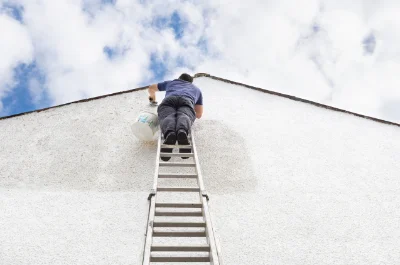 Peinture extérieure à Château-Larcher — façades et ravalement